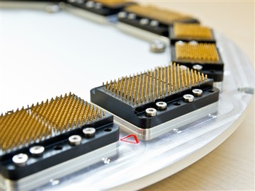 Zkušební kolíky s pružinou